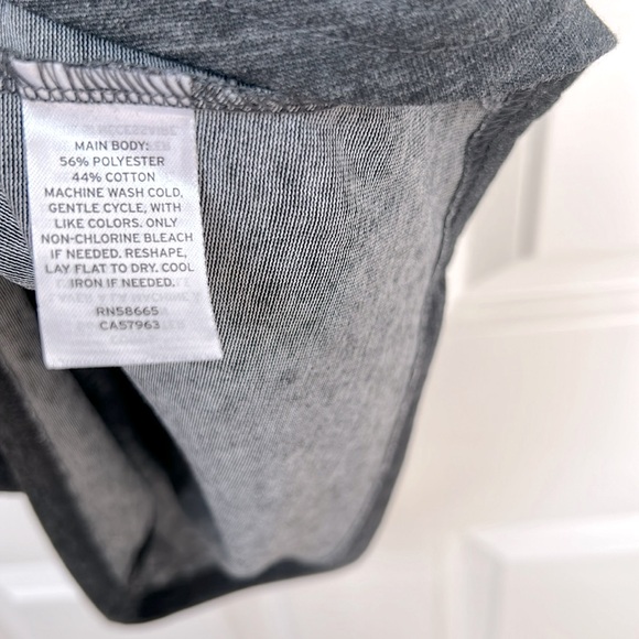 TREASURE & BOND Sleeveless dress w/ruching NWT sz XS - Picture 5 of 6